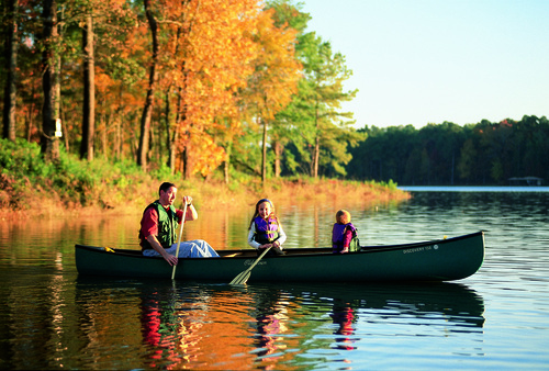 Red River North Caddo Recreation Area - family in canoe